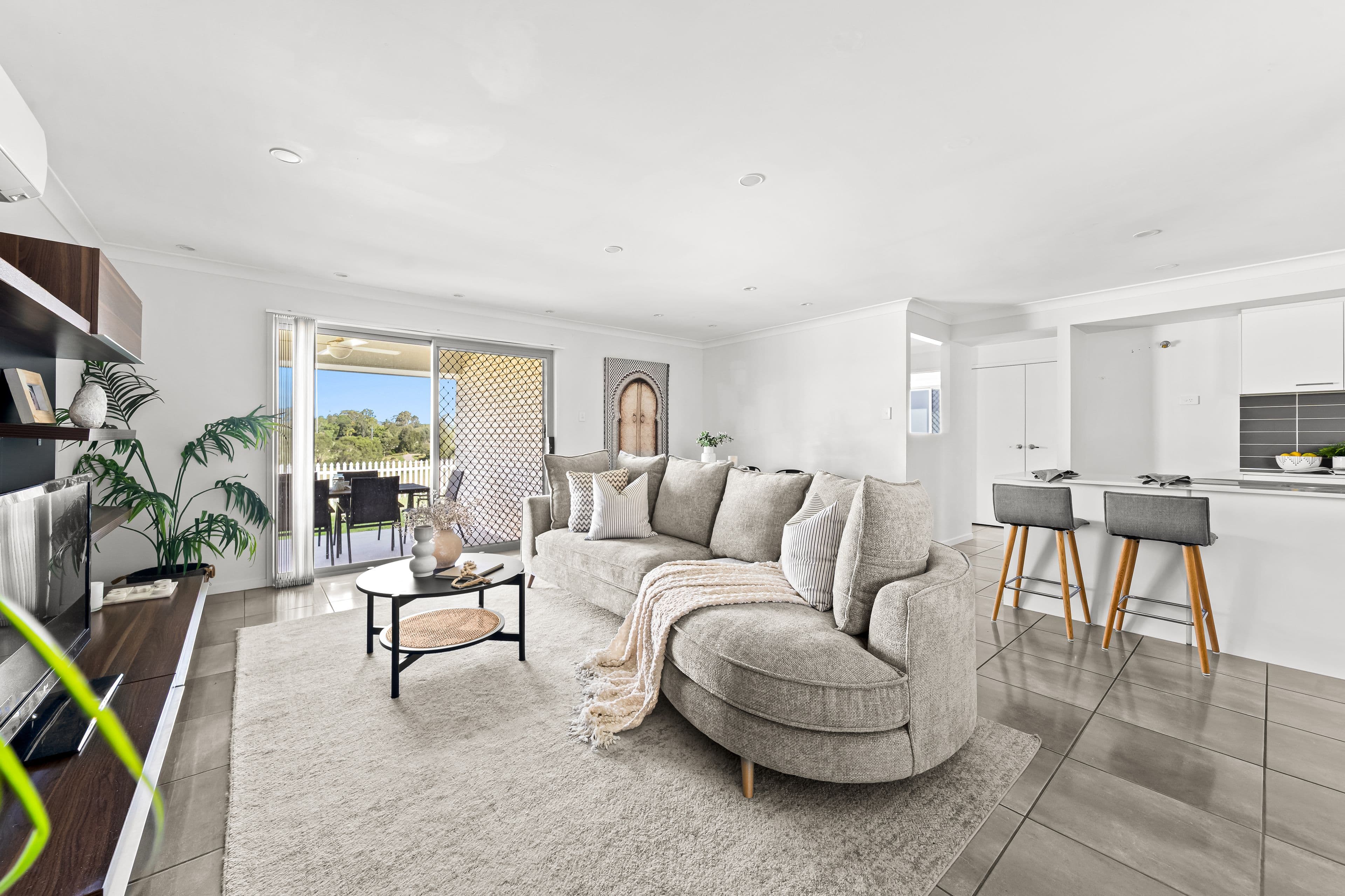 50 South Quarter Drive, Loganlea QLD 4131, Loganlea - Thumbnail 5