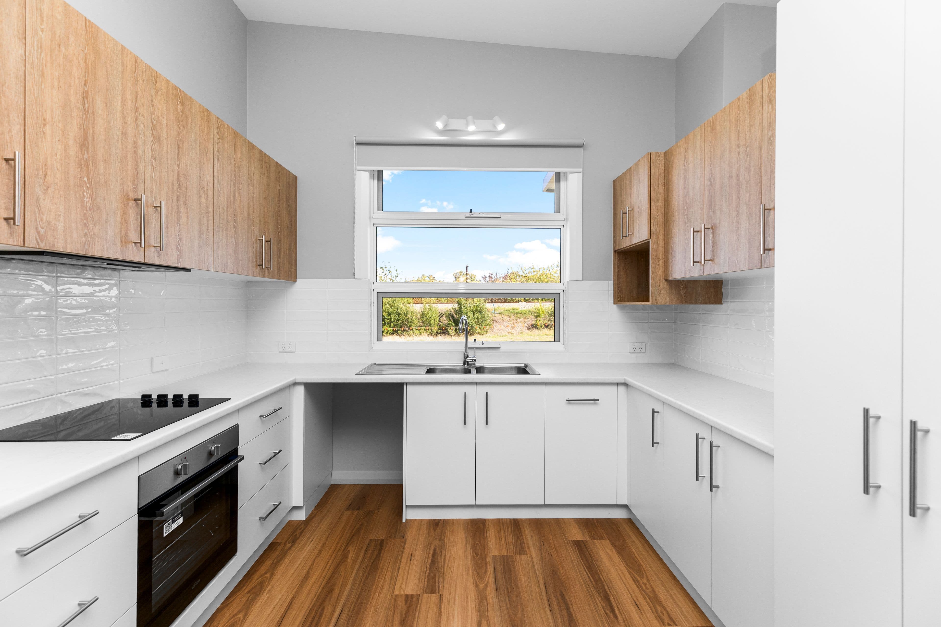2/52 Main Street, Junee NSW 2663, Junee - Thumbnail 2