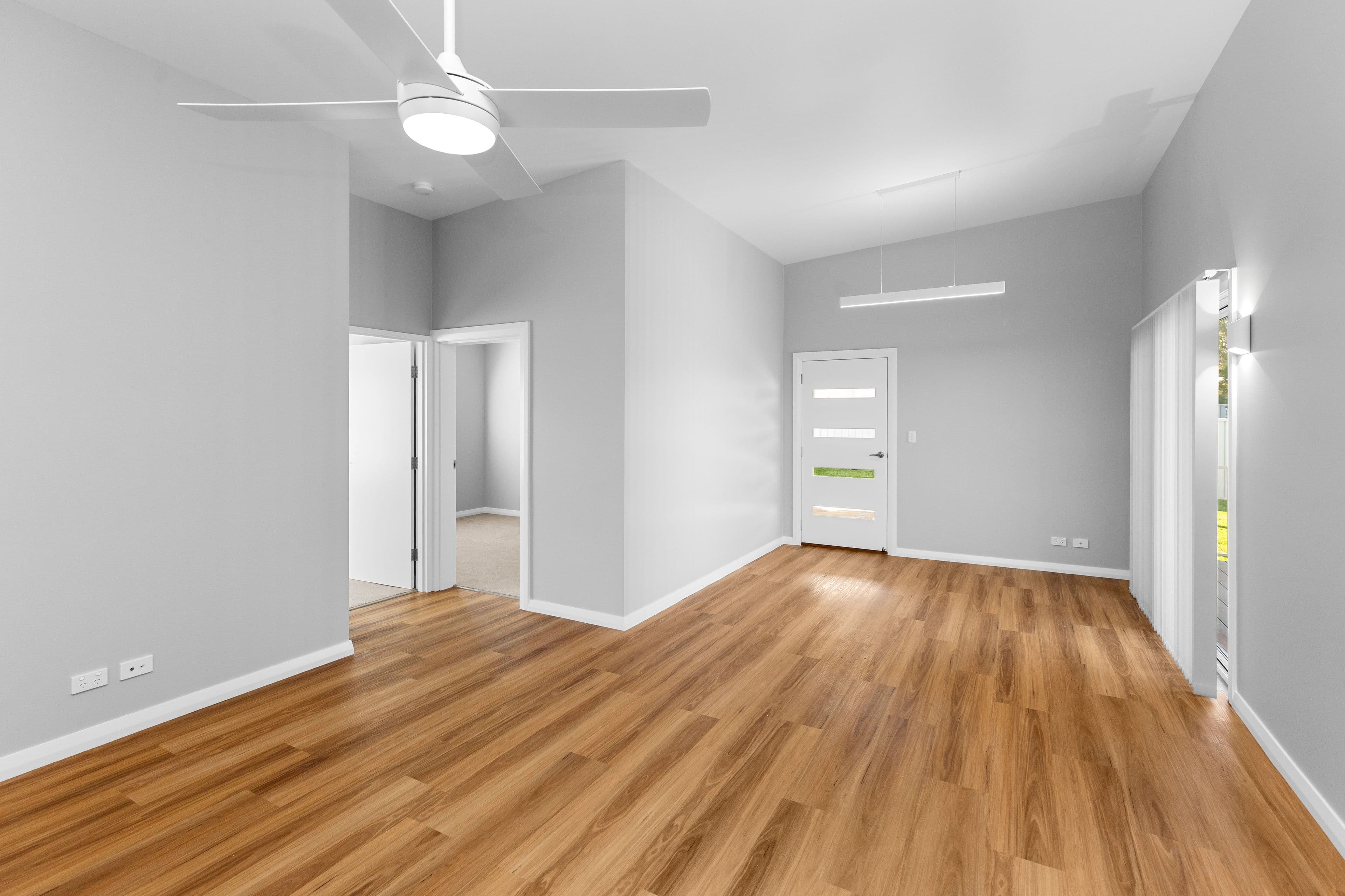 2/52 Main Street, Junee NSW 2663, Junee - Thumbnail 4