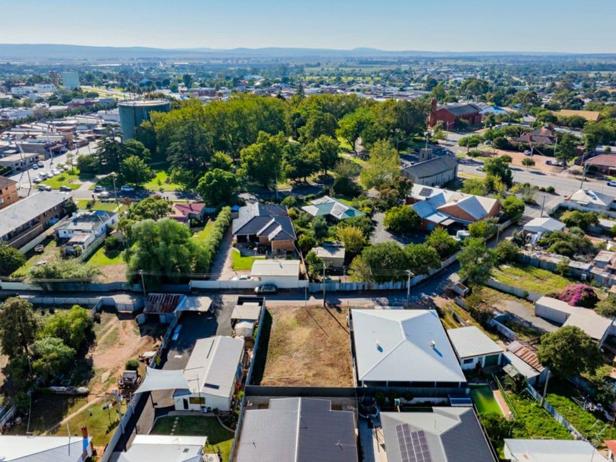 15 St Peters Lane, LEETON, Leeton - Thumbnail 7