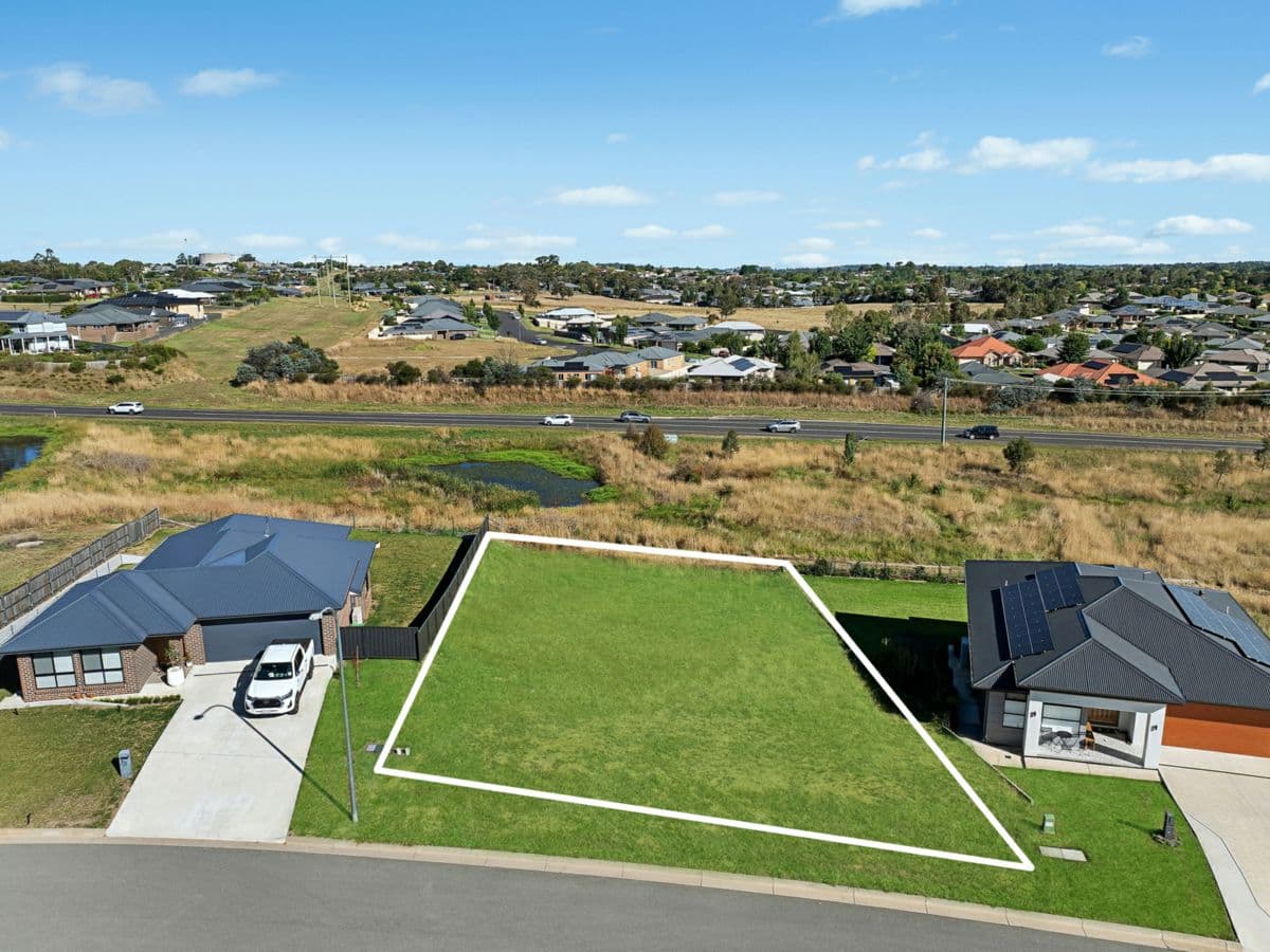 75 Stevenson Way, ORANGE, Orange - Thumbnail 2