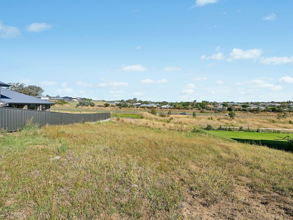 75 Stevenson Way, ORANGE, Orange - Thumbnail 8