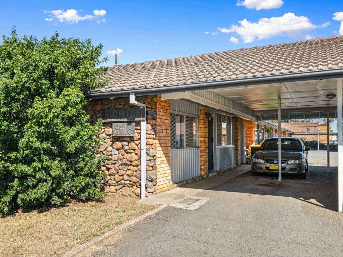 1/9-13 Diane Street, TAMWORTH, Tamworth - Thumbnail 2