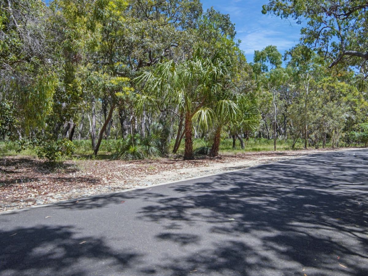 75 Bloodwood Avenue, AGNES WATER, Agnes Water - Thumbnail 5