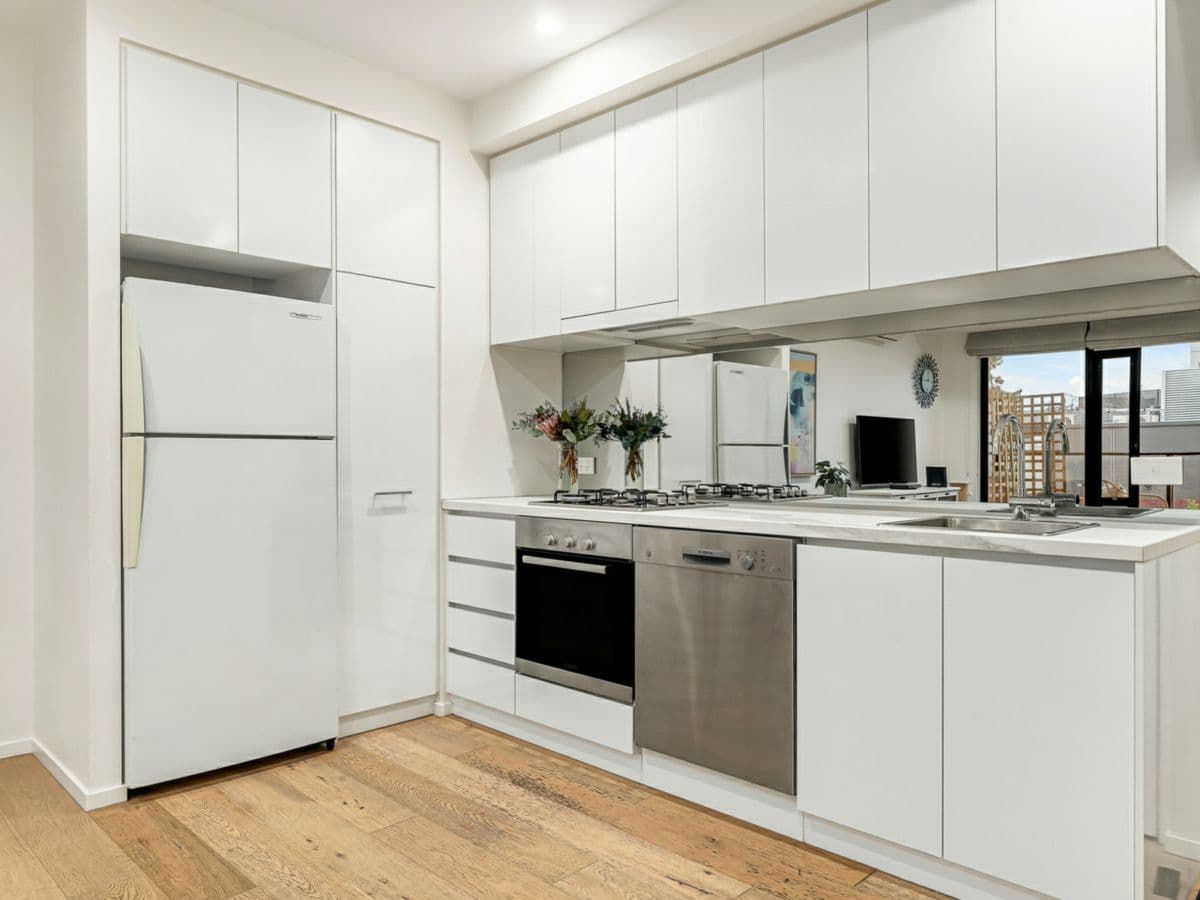 110/21 Queen Street, BLACKBURN, Blackburn - Thumbnail 3