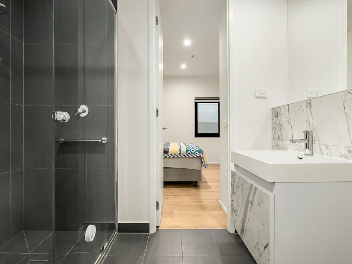 110/21 Queen Street, BLACKBURN, Blackburn - Thumbnail 6
