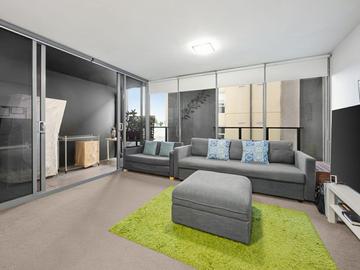 216/1 Brunswick Road, BRUNSWICK EAST, Brunswick East - Thumbnail 5