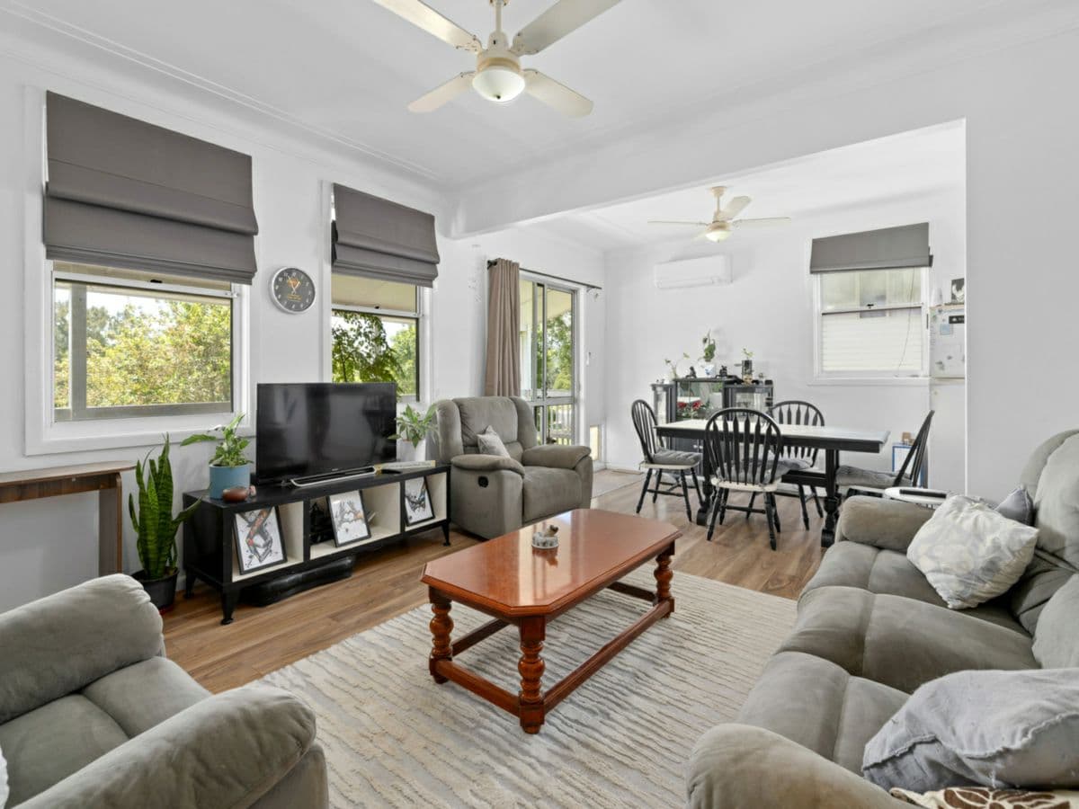 13 West Appletree Street, WINGHAM, Wingham - Thumbnail 2