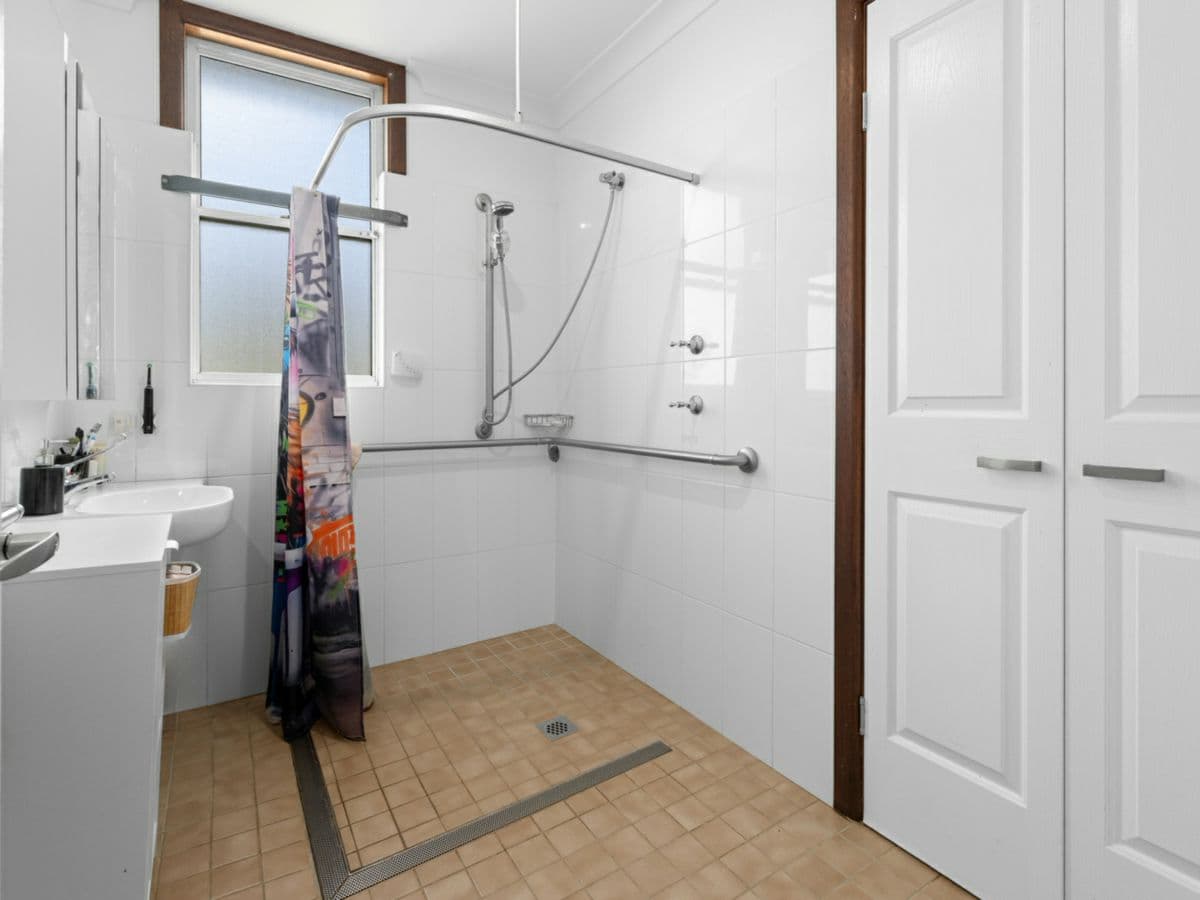 13 West Appletree Street, WINGHAM, Wingham - Thumbnail 6
