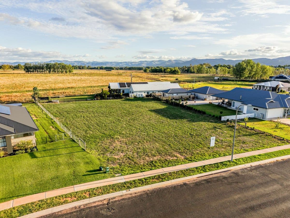 40 Wurth Drive, MUDGEE, Bombira - Image 1