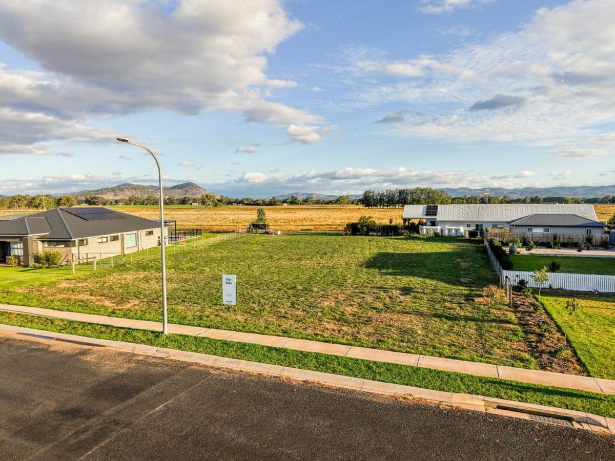 40 Wurth Drive, MUDGEE, Bombira - Thumbnail 2