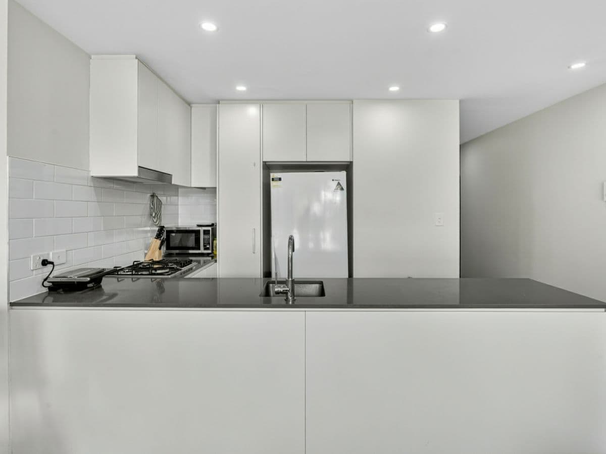 501/27 Dressler Court, MERRYLANDS, Merrylands - Thumbnail 2