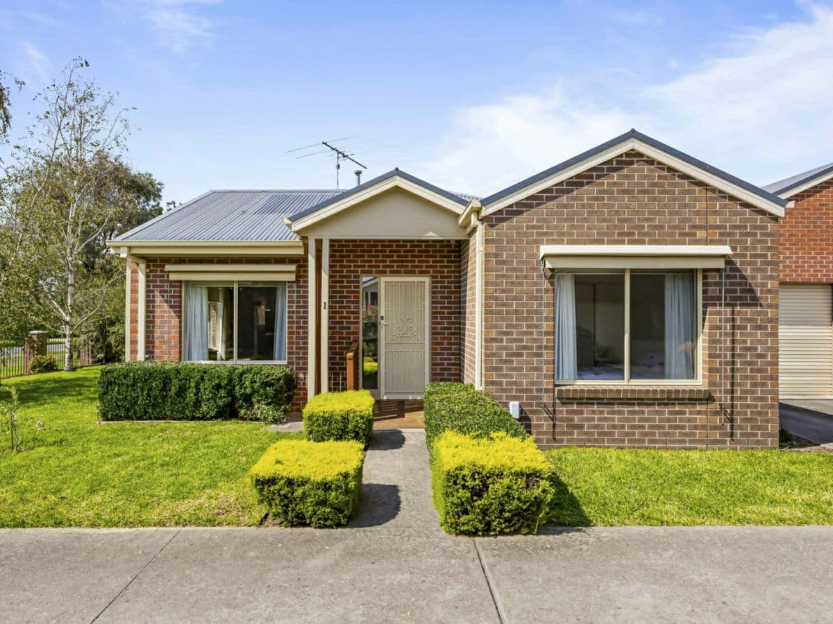 1/25 Roch Court, BALLAN, Ballan - Image 1