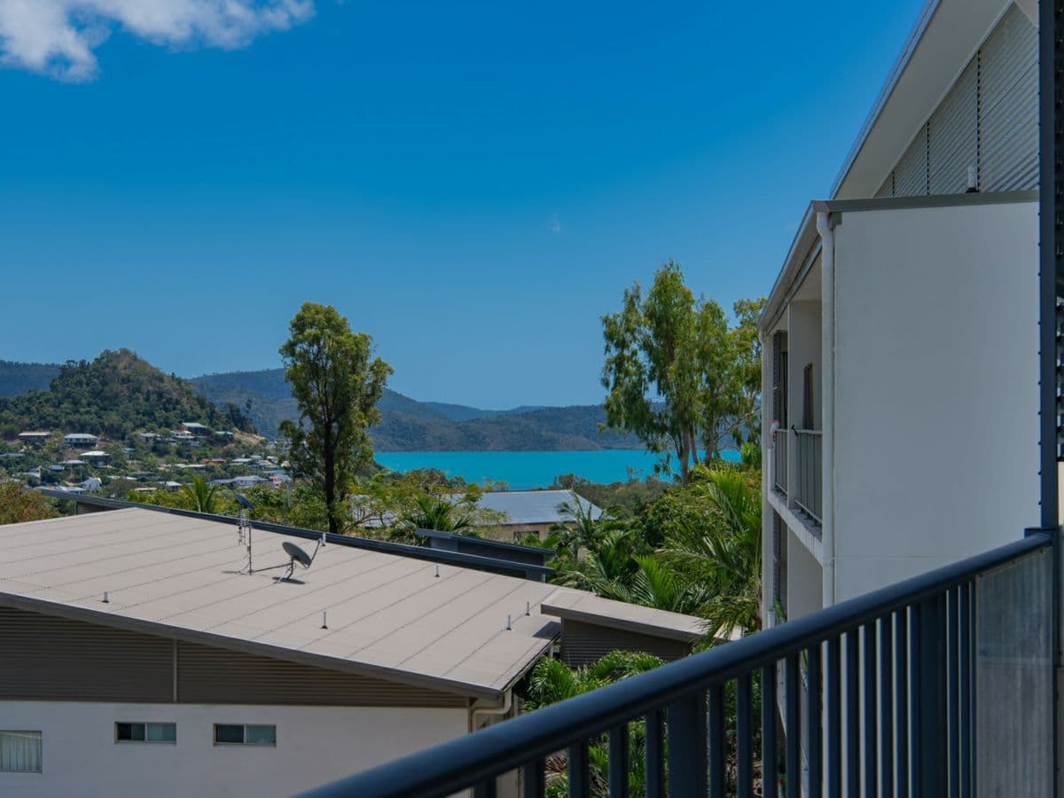 49/3 Deloraine Close, CANNONVALE, Cannonvale - Thumbnail 2