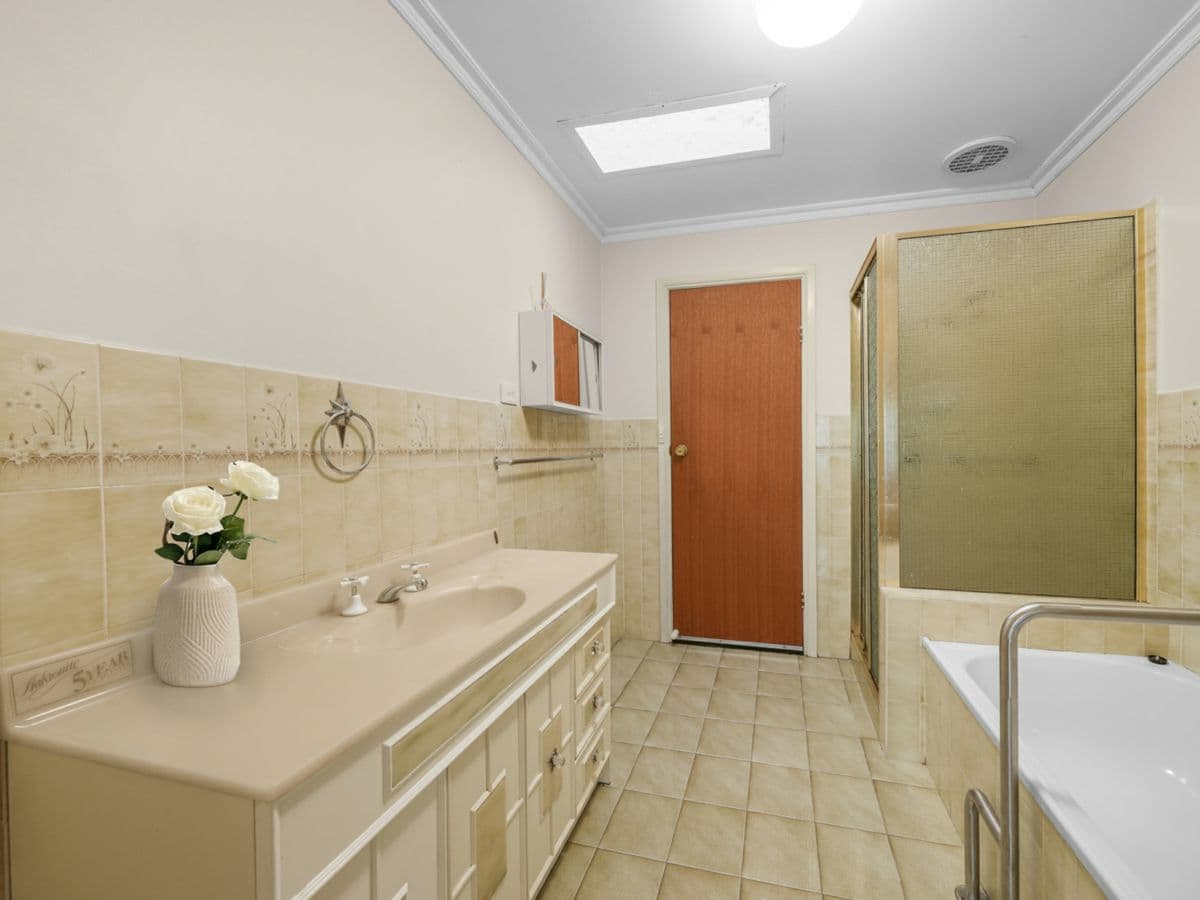 4/66 Duncans Road, WERRIBEE, Werribee - Thumbnail 7