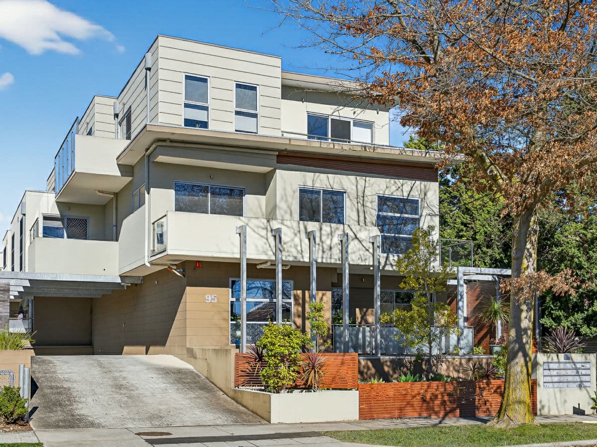 106/95 Thames Street, BOX HILL, Box Hill - Image 1