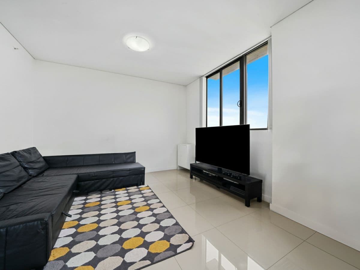 1207/2 River Road, PARRAMATTA, Parramatta - Thumbnail 2