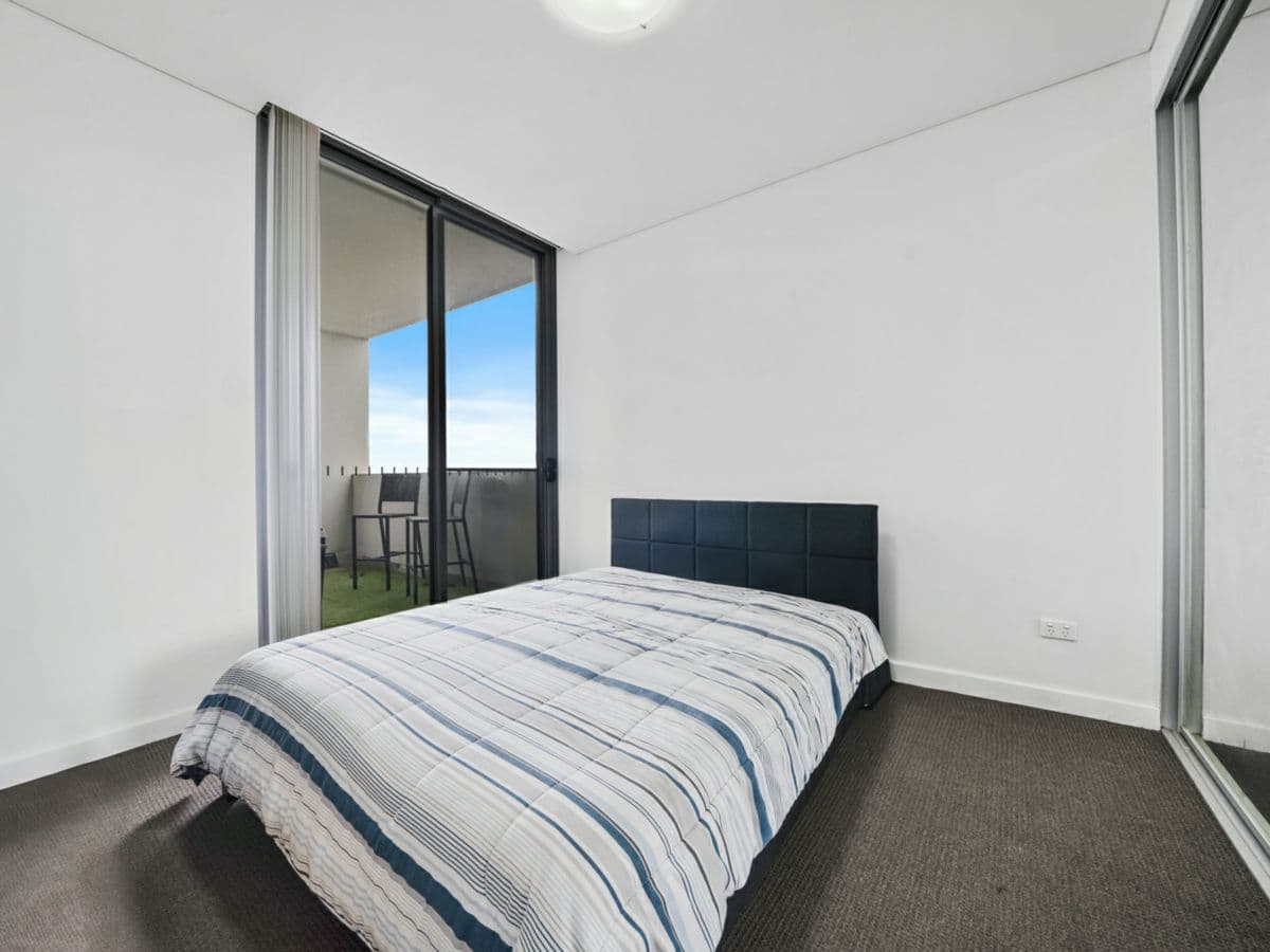 1207/2 River Road, PARRAMATTA, Parramatta - Thumbnail 4