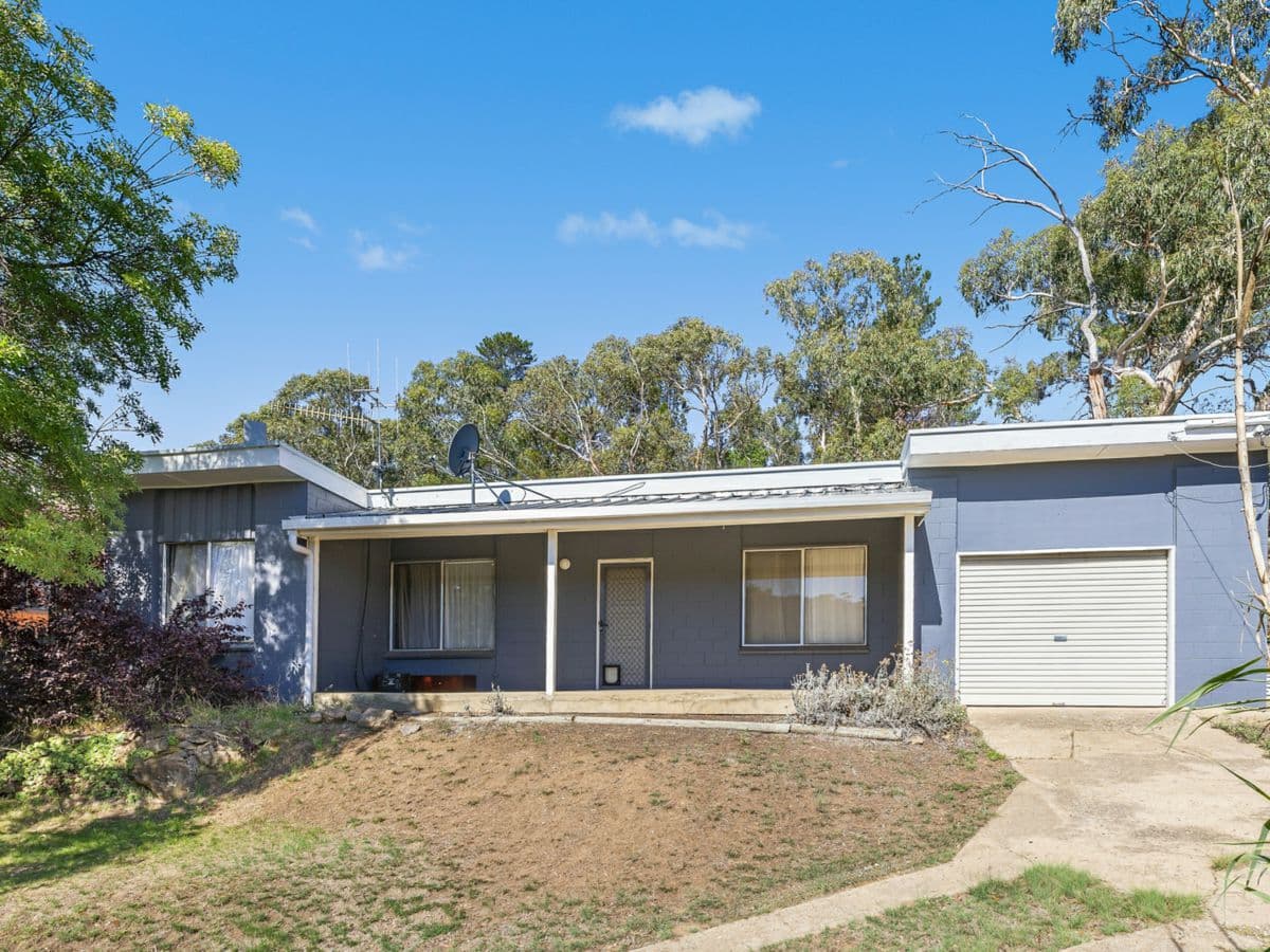 74 Hawkins Street, COOMA, Cooma - Image 1