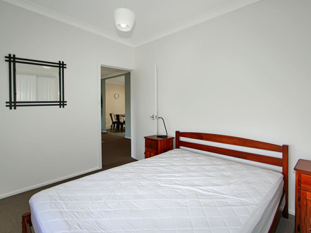 74 Hawkins Street, COOMA, Cooma - Thumbnail 6