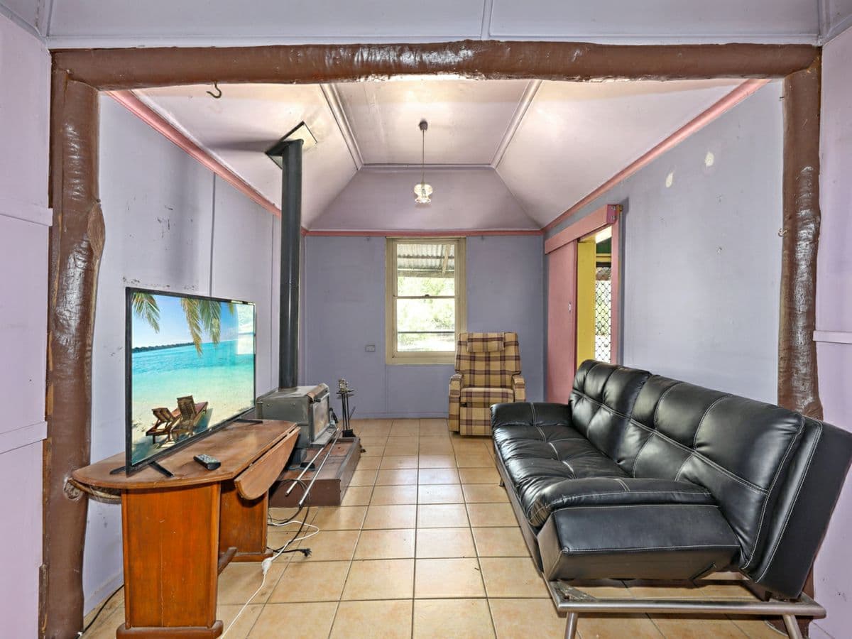 8 Waverley Street, GUNDY, Gundy - Thumbnail 6