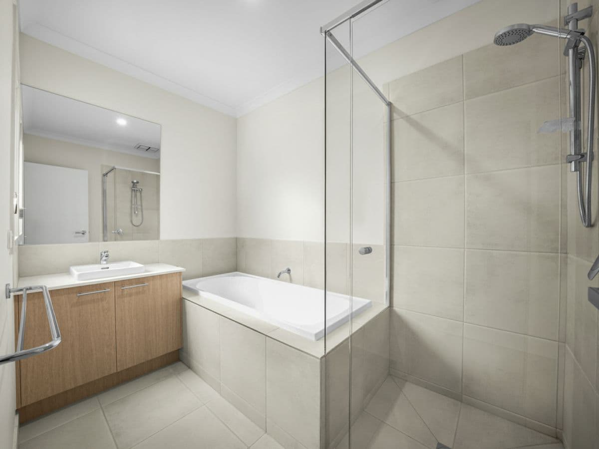 14 Leger Street, MANOR LAKES, Manor Lakes - Thumbnail 5