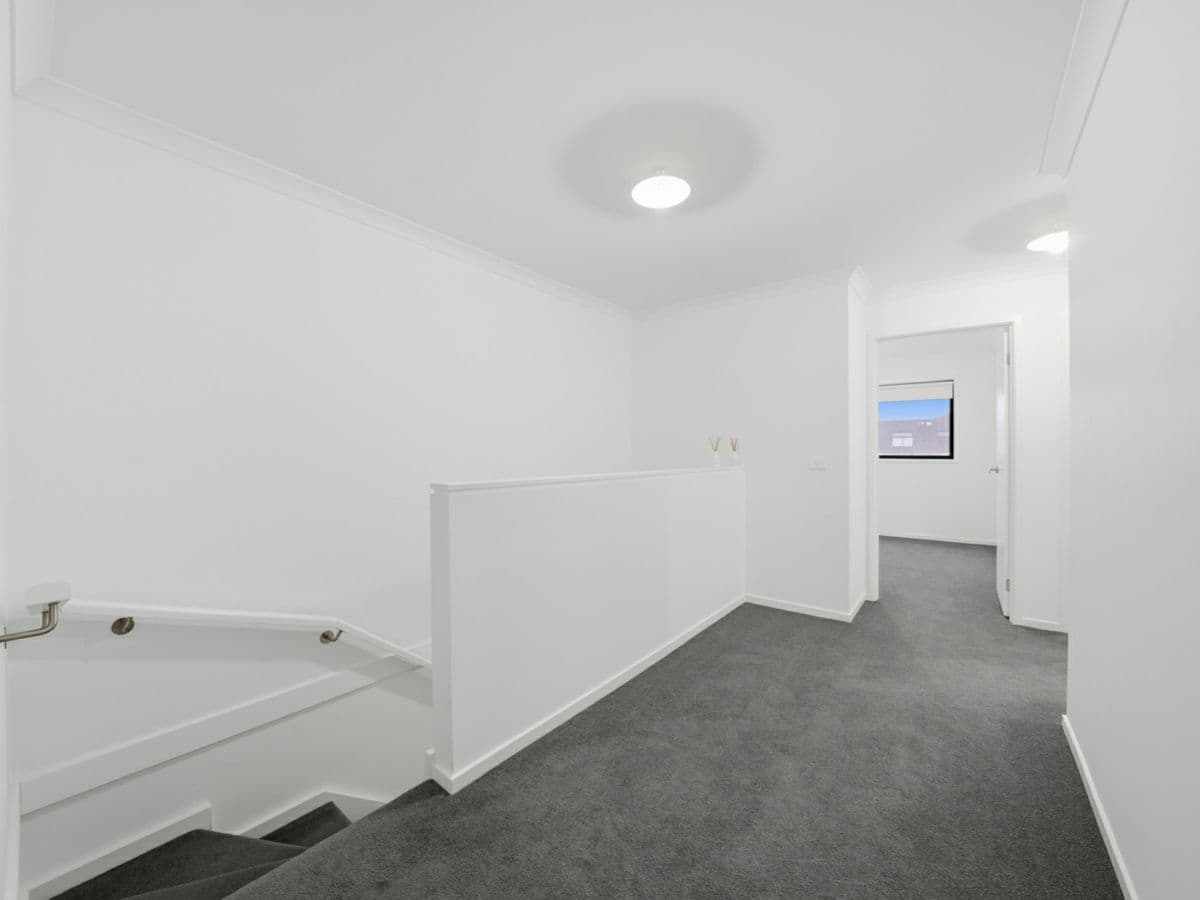 11 Wilby Walk, WYNDHAM VALE, Wyndham Vale - Thumbnail 7