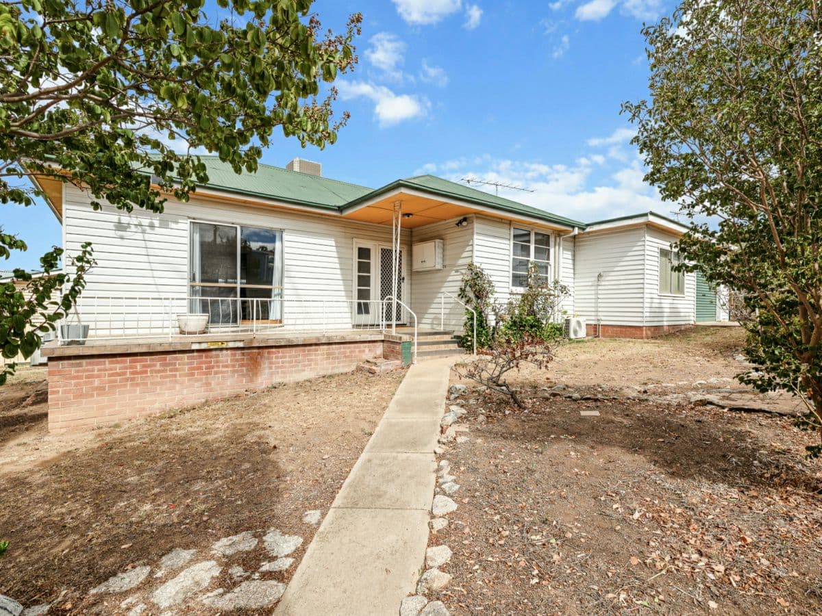 29 Peel Street, TAMWORTH, North Tamworth - Image 1