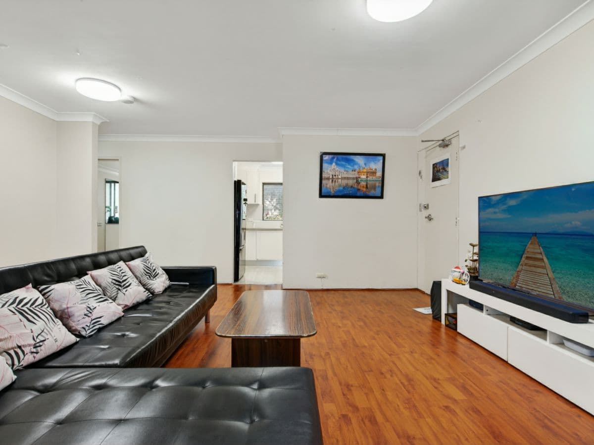 4/211 Hawkesbury Road, WESTMEAD, Westmead - Thumbnail 2