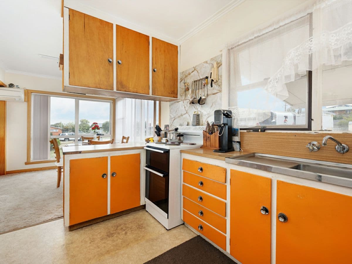 112 Brooke Street, EAST DEVONPORT, East Devonport - Thumbnail 3