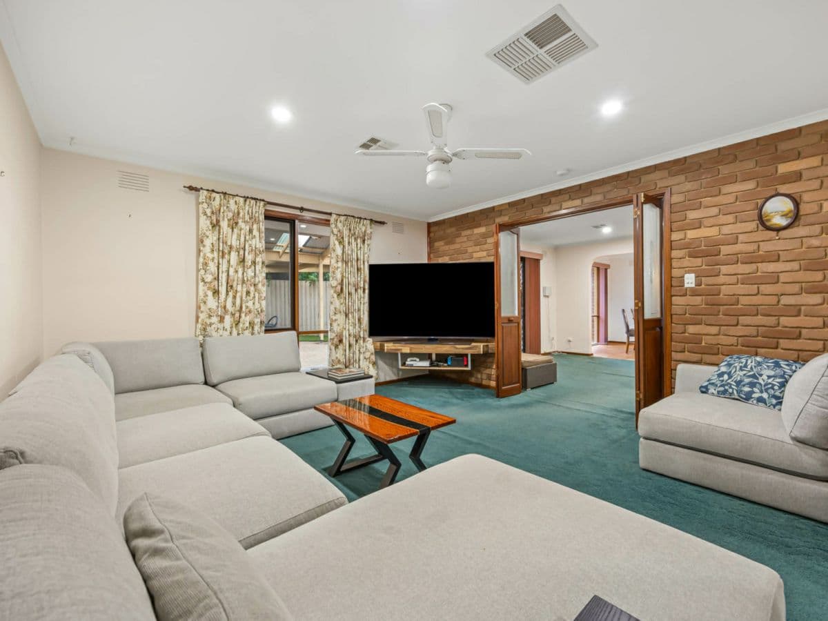 5 Lumea Place, MELTON WEST, Melton West - Thumbnail 4