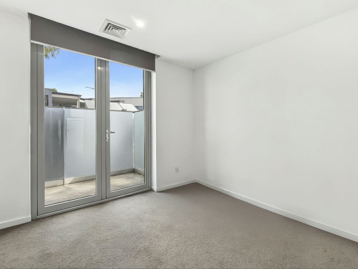 104/17 Halstead Place, GEELONG WEST, Geelong West - Thumbnail 5