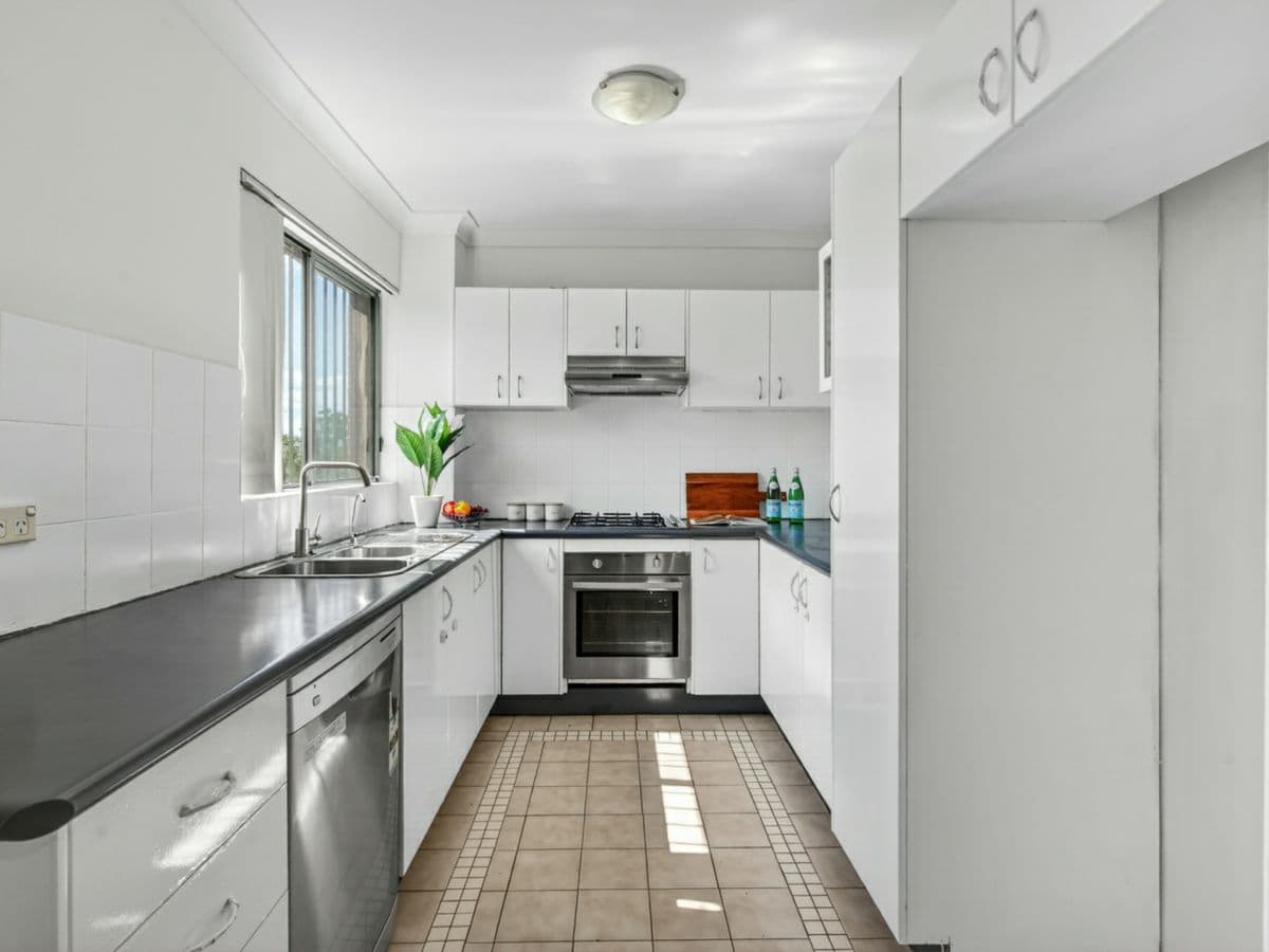 6/2-6 Goodall Street, PENDLE HILL, Pendle Hill - Thumbnail 4