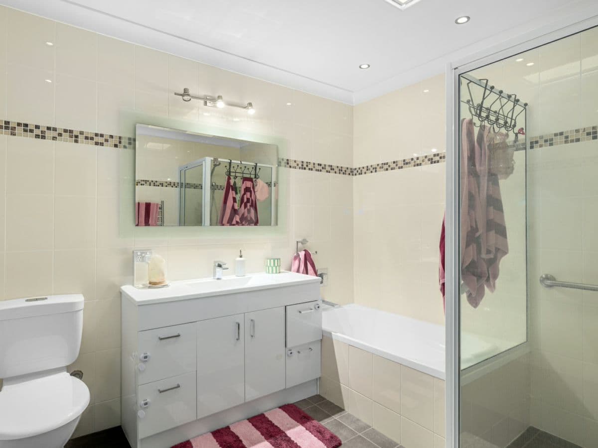 37 Waree Drive, TAMWORTH, Hillvue - Thumbnail 7
