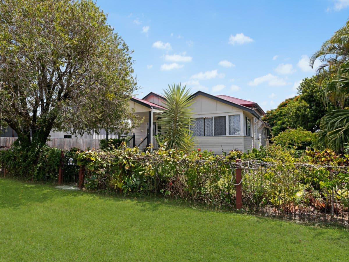 6 Waratah Street, MARYBOROUGH, Maryborough - Thumbnail 2