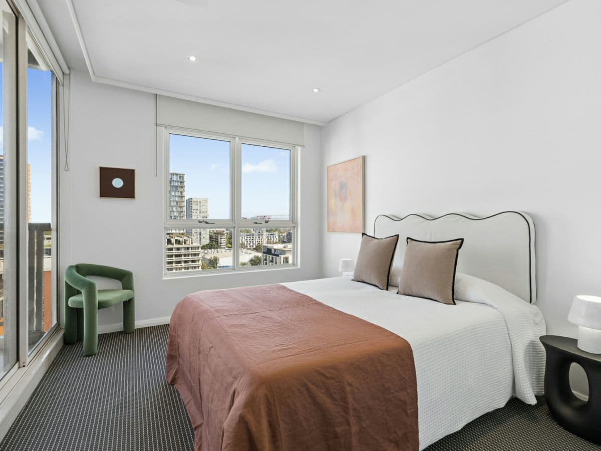 351/8 Lachlan Street, WATERLOO, Waterloo - Thumbnail 2