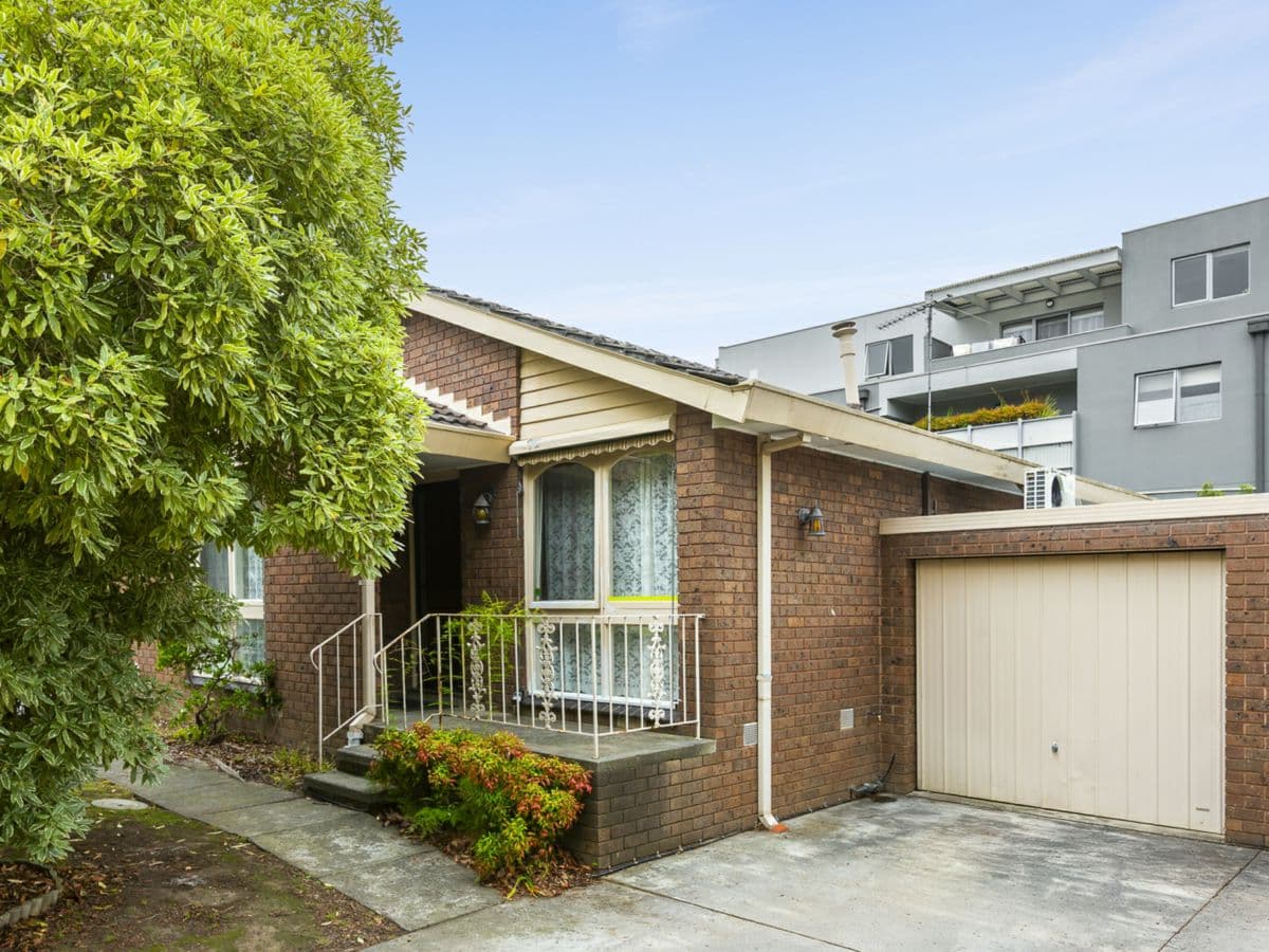 2/13 New Street, RINGWOOD, Ringwood - Image 1
