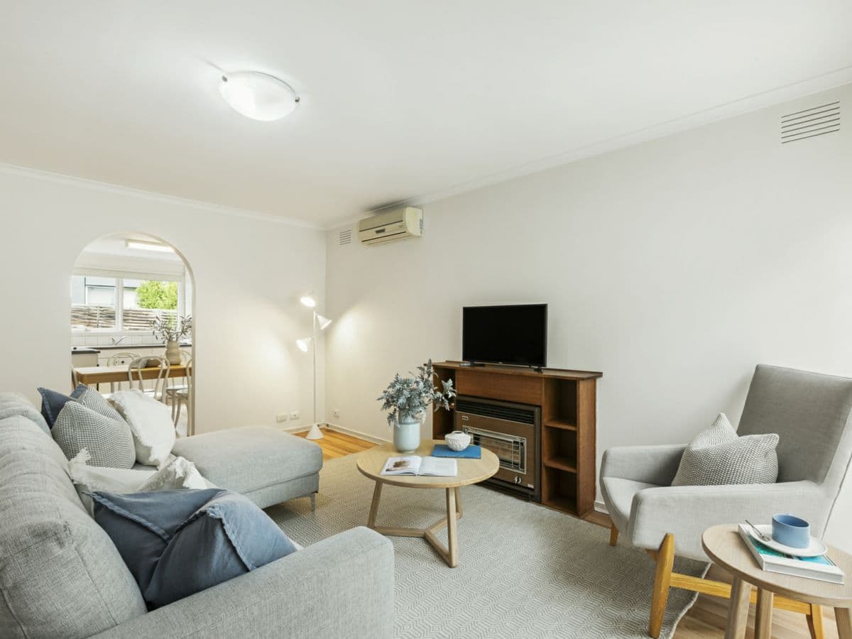 2/13 New Street, RINGWOOD, Ringwood - Thumbnail 2