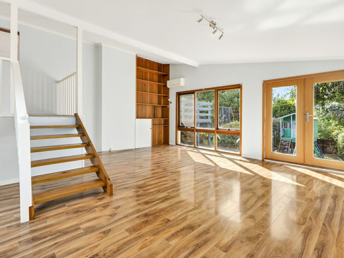 38 Scenic Road, HIGHTON, Highton - Thumbnail 2