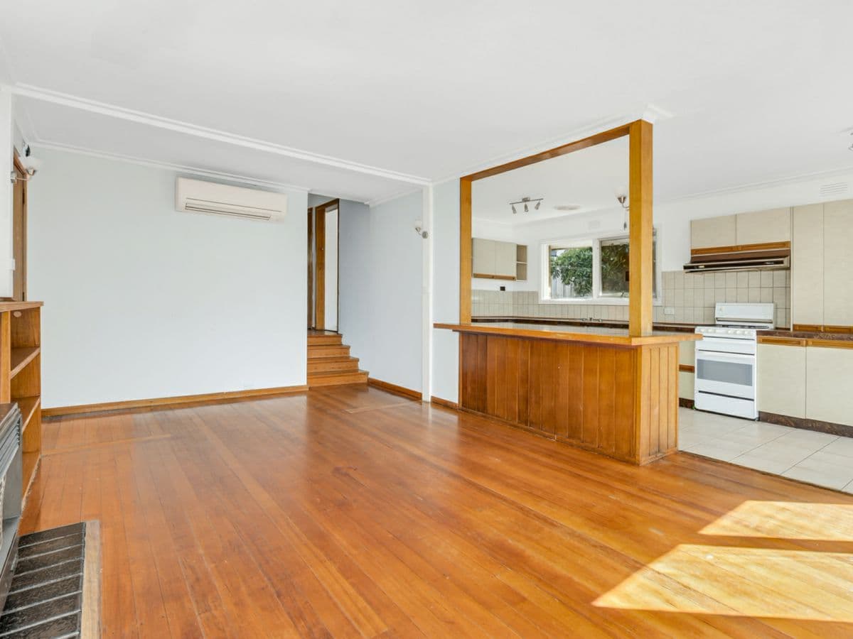 38 Scenic Road, HIGHTON, Highton - Thumbnail 3