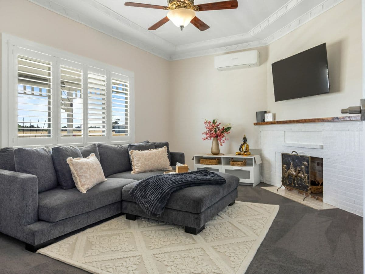 1 Broomfield Road, CRESWICK, Creswick - Thumbnail 4