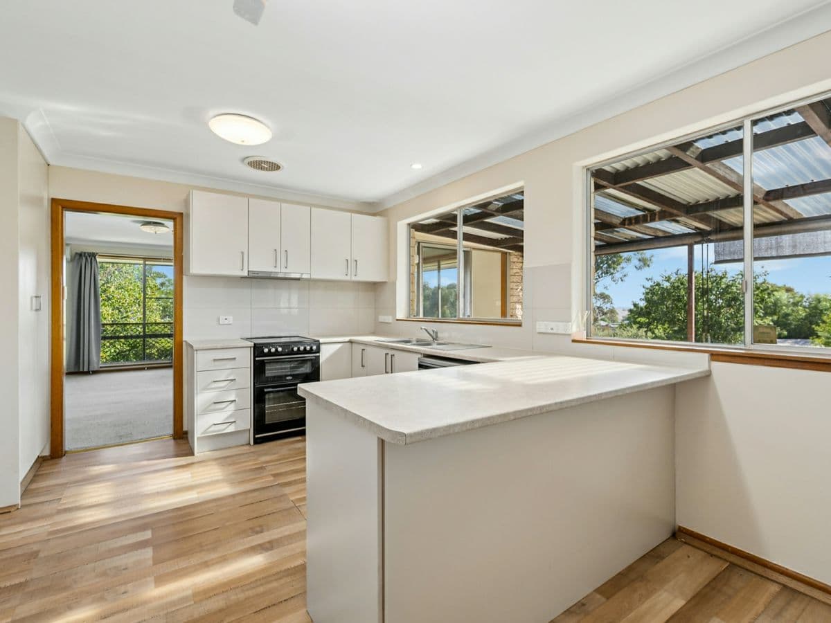 59 South Street, MOLONG, Molong - Thumbnail 2