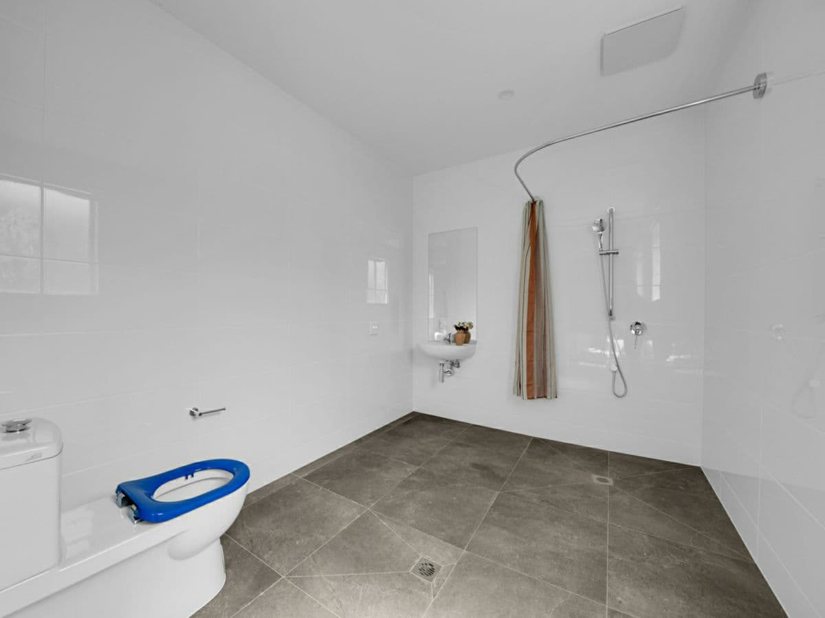 63 Cosmopolitan Drive, WYNDHAM VALE, Wyndham Vale - Thumbnail 5