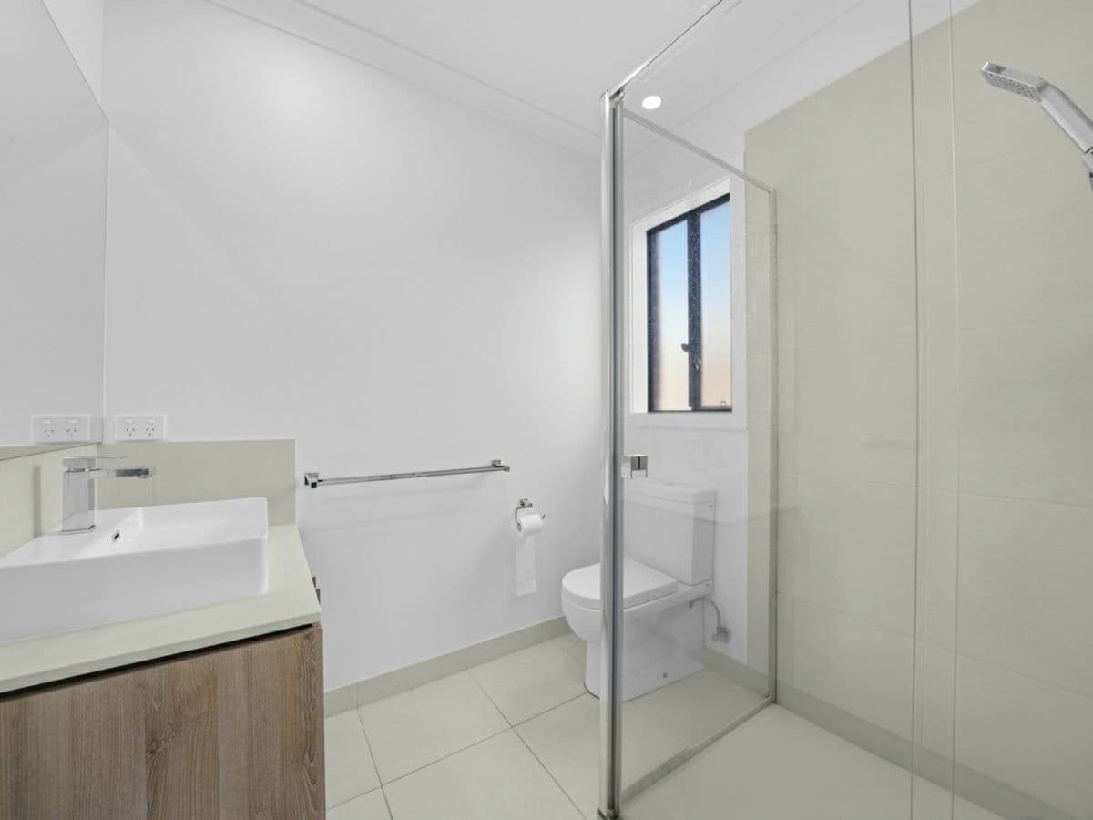 3 Millbrook Drive, WYNDHAM VALE, Wyndham Vale - Thumbnail 3