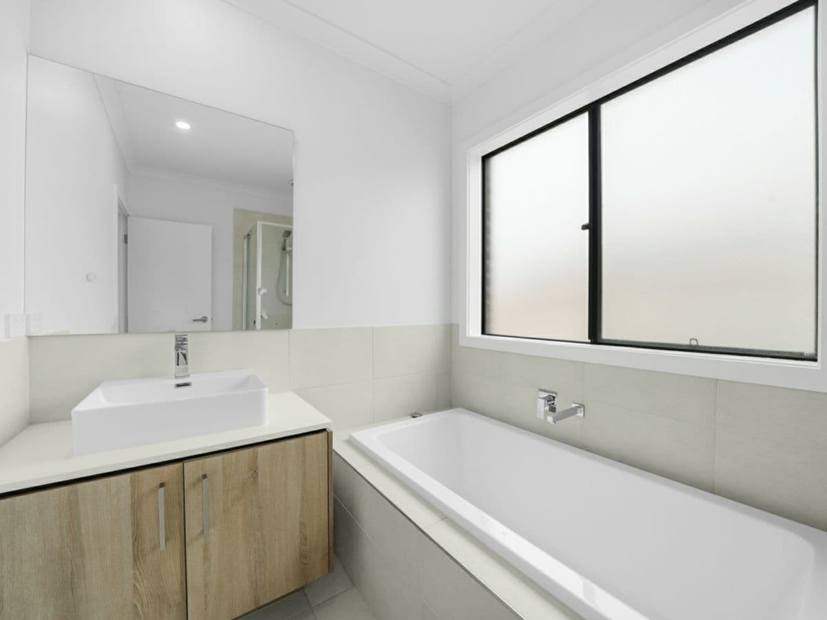 3 Millbrook Drive, WYNDHAM VALE, Wyndham Vale - Thumbnail 6
