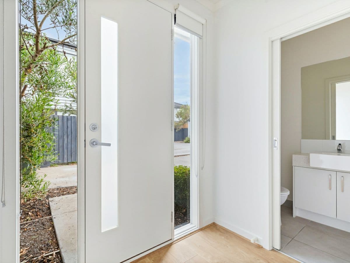 6/35B Broderick Road, CARRUM DOWNS, Carrum Downs - Thumbnail 2