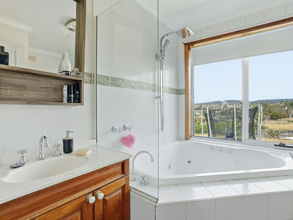 110 Cambridge Street, WEST LAUNCESTON, West Launceston - Thumbnail 7