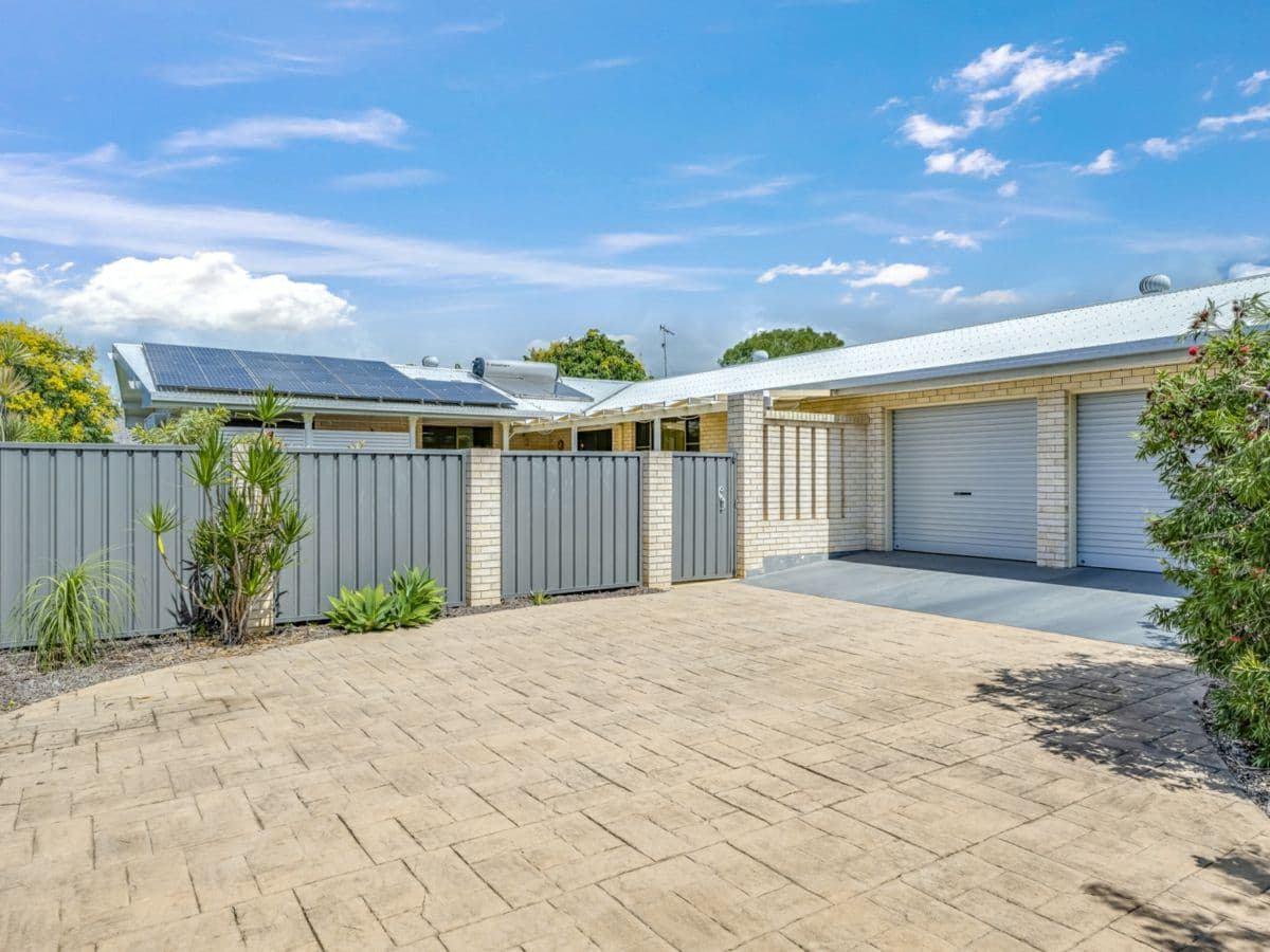 82 Fe Walker Street, KEPNOCK, Kepnock - Thumbnail 3
