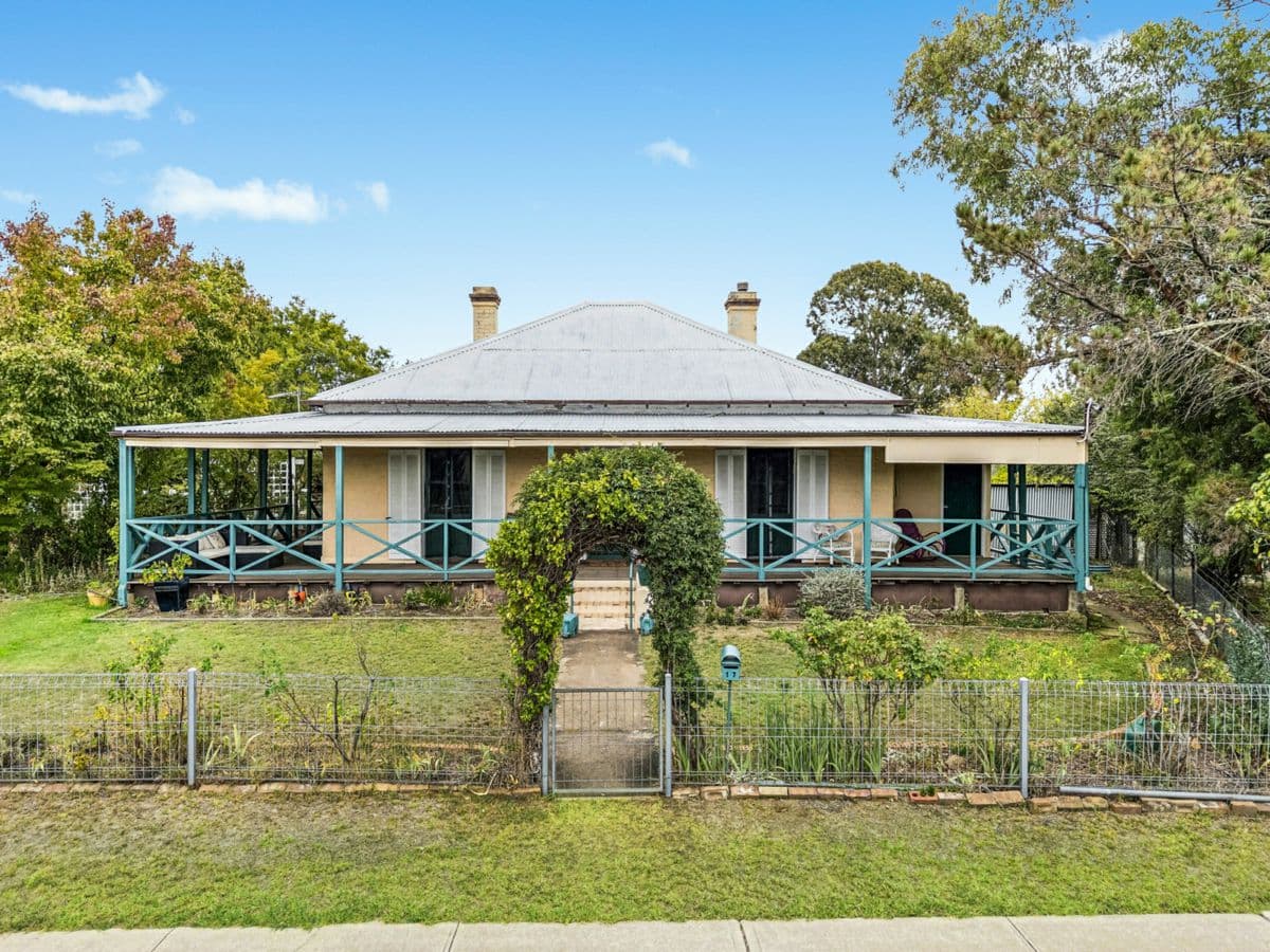 17 Ilford Road, RYLSTONE, Rylstone - Image 1