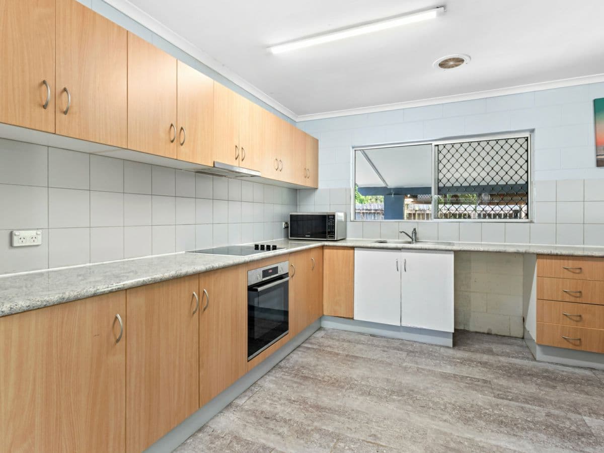 20 Conlan Close, MANOORA, Manoora - Thumbnail 6